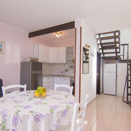 Holiday House Ingrid Malinska Esterno foto
